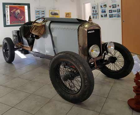 expo 100 ans amilcar